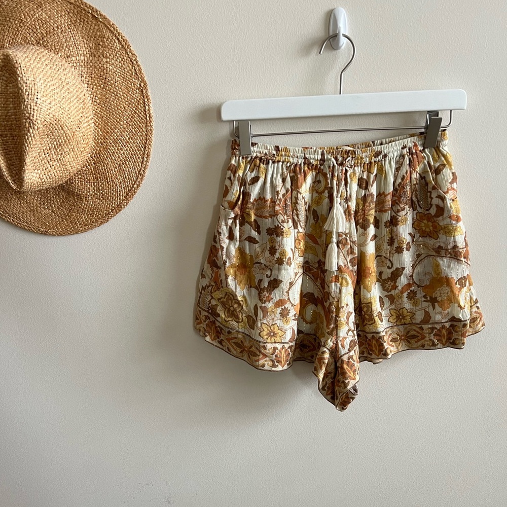 Spell and The Gypsy Collective Hendrix Shorts size small